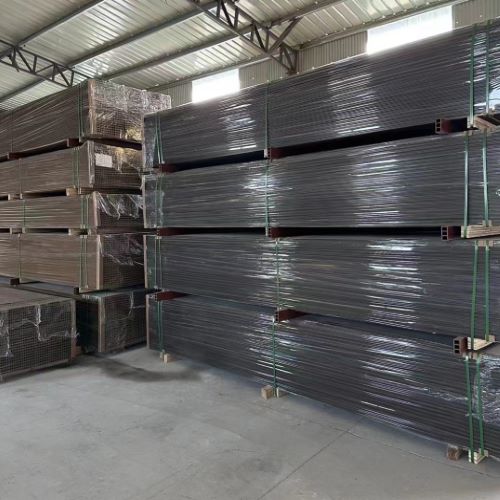 浙江木塑工厂直销木塑地板围栏材料，现货供应